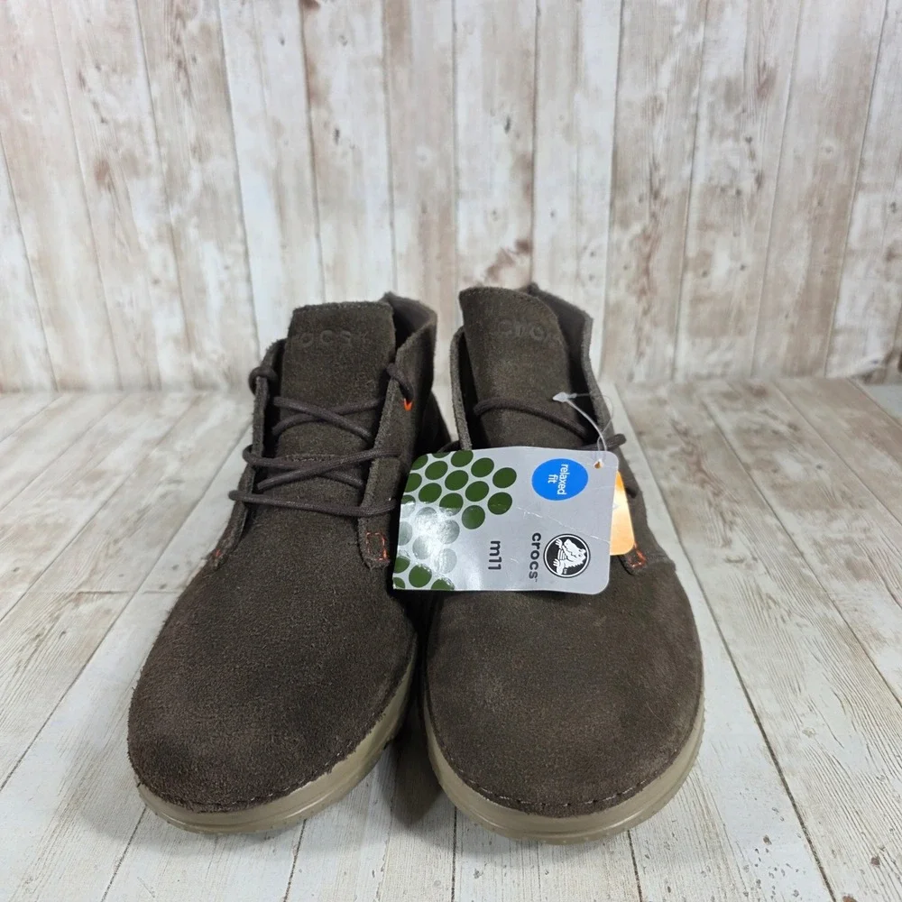 Crocs Mens‎ Size M11 Brown Suede Relaxed Fit Chukka Boots New With Tags